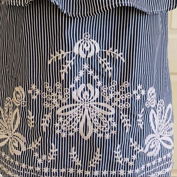 Blue Rain Blouse Top White Blue Striped Ruffled Sleeveless Embroidered XS - Picture 10 of 11